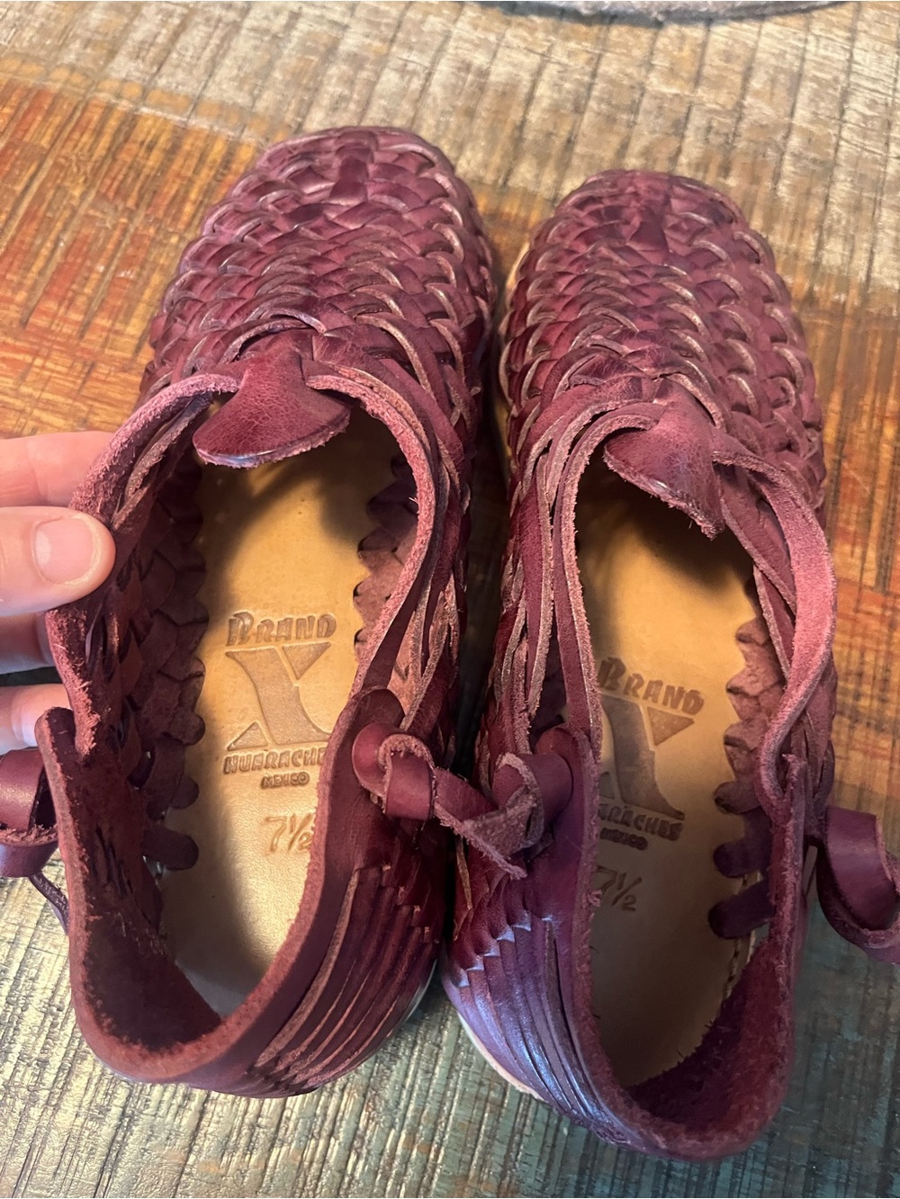 Huaraches Boot v3 Women’s Woven Leather Sandals - Burgundy - Picture 2 of 5